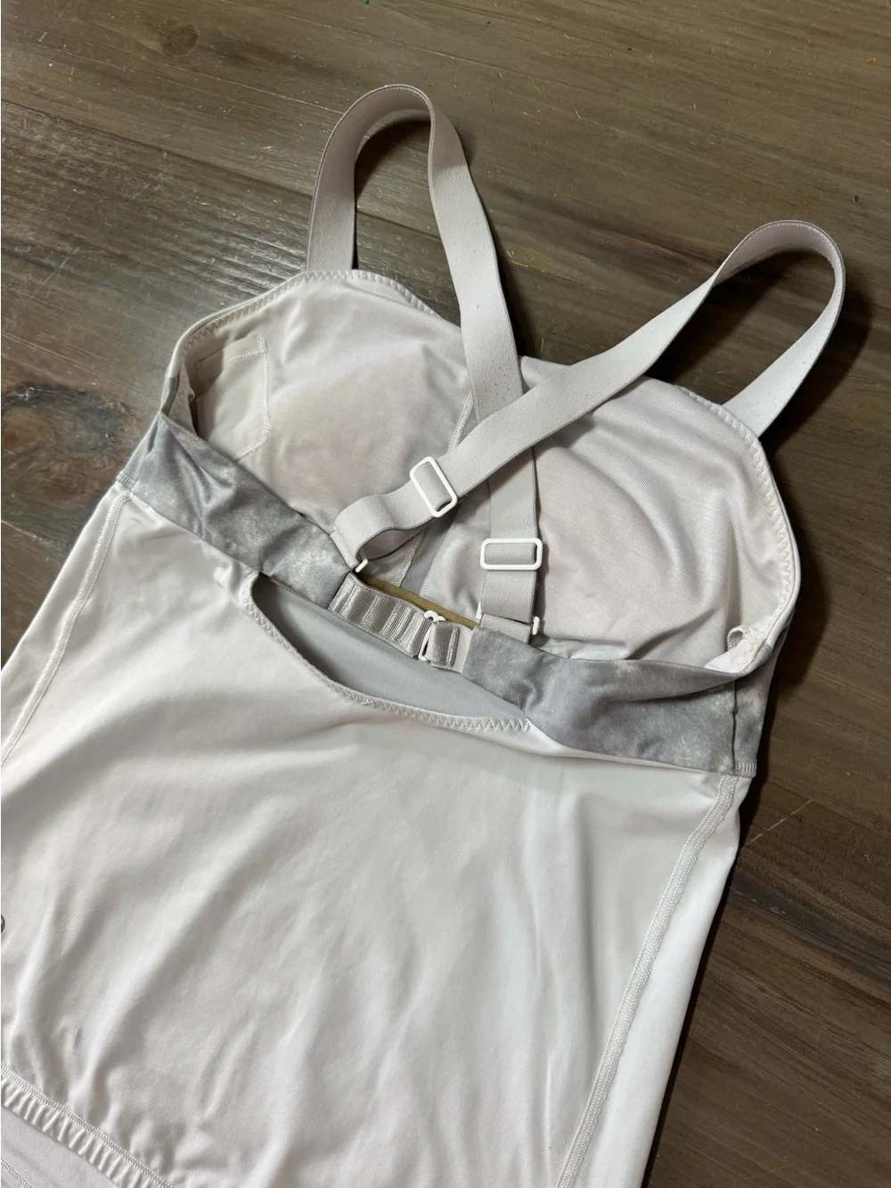 Lululemon Catch Me Tank White Blazer Fossil Women’s 6 Criss Cross Straps